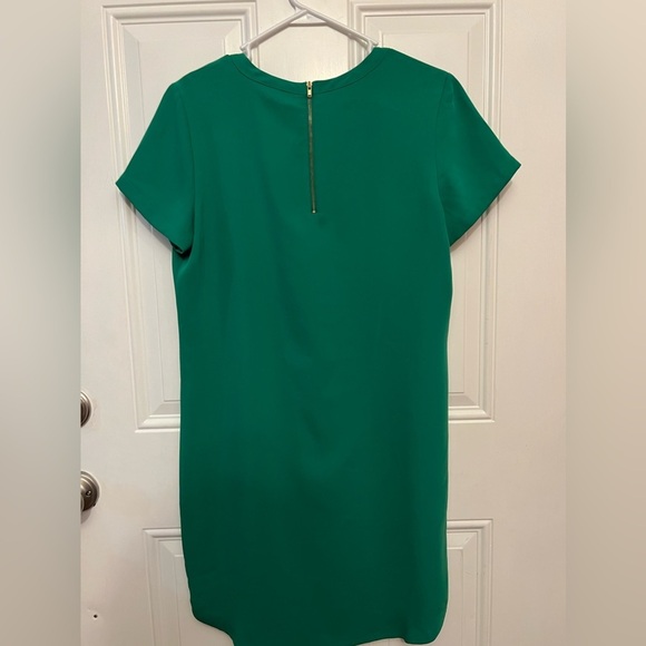 Adrienne Vittadini Women’s Green Dress Size 8 - Picture 2 of 5